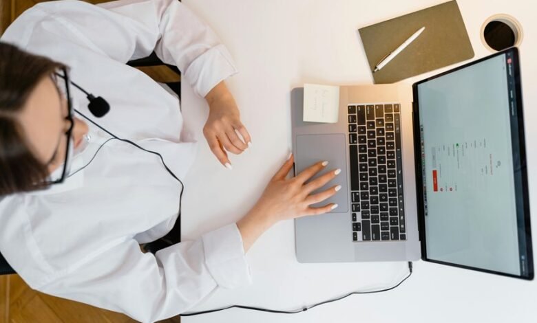 online support platform 353047055